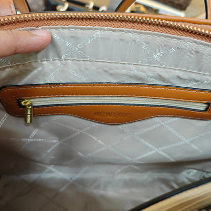 MK99 3 Partition Tote Bag - White Tan Colour