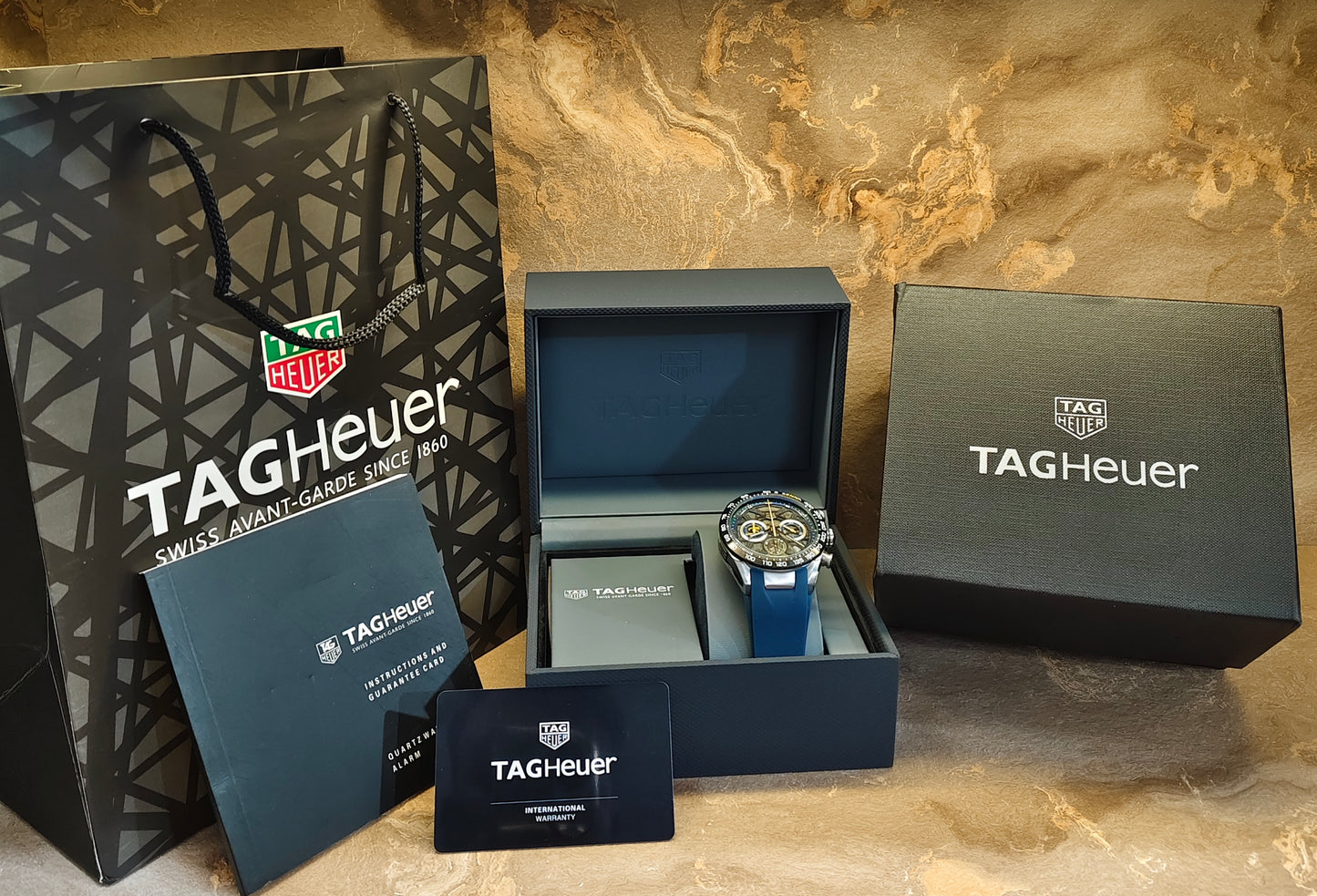 TH Carrera - Mens Watch