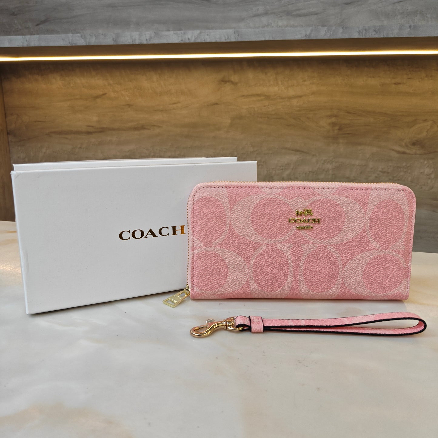 CH Wallet - Pink (Ultra Premium)