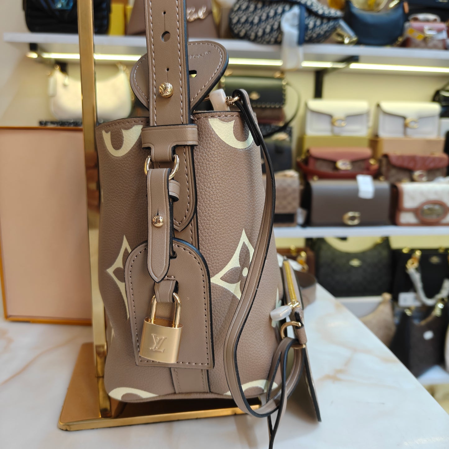 LV All in Bucket Bag (Ultra Premium) Beige