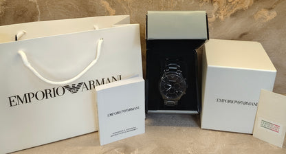 E A With Black dial
Metal belt with Black color