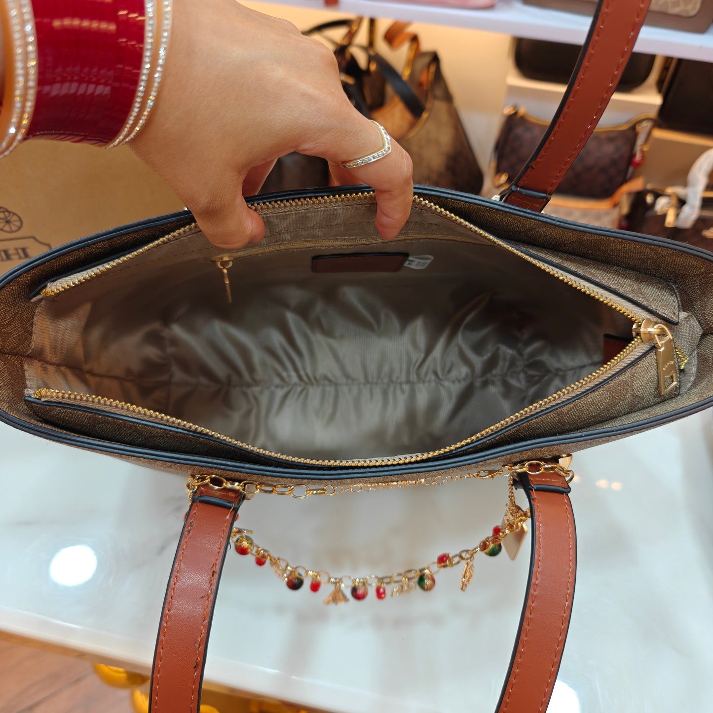 COCH City Tote - Tan Apricot