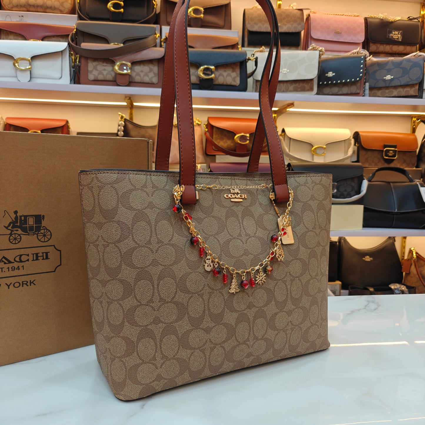 COCH City Tote - Tan Apricot