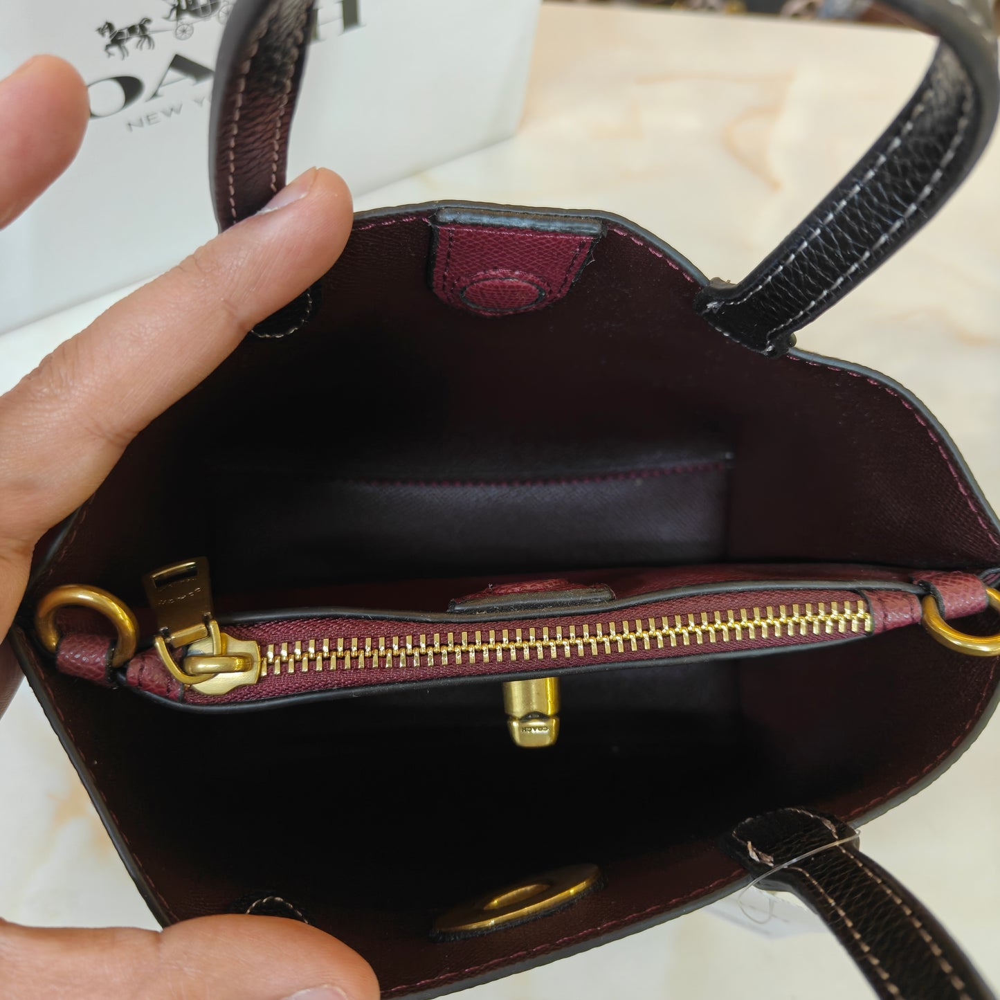 CH Willow 18 Satchel (Ultra Premium) - Black