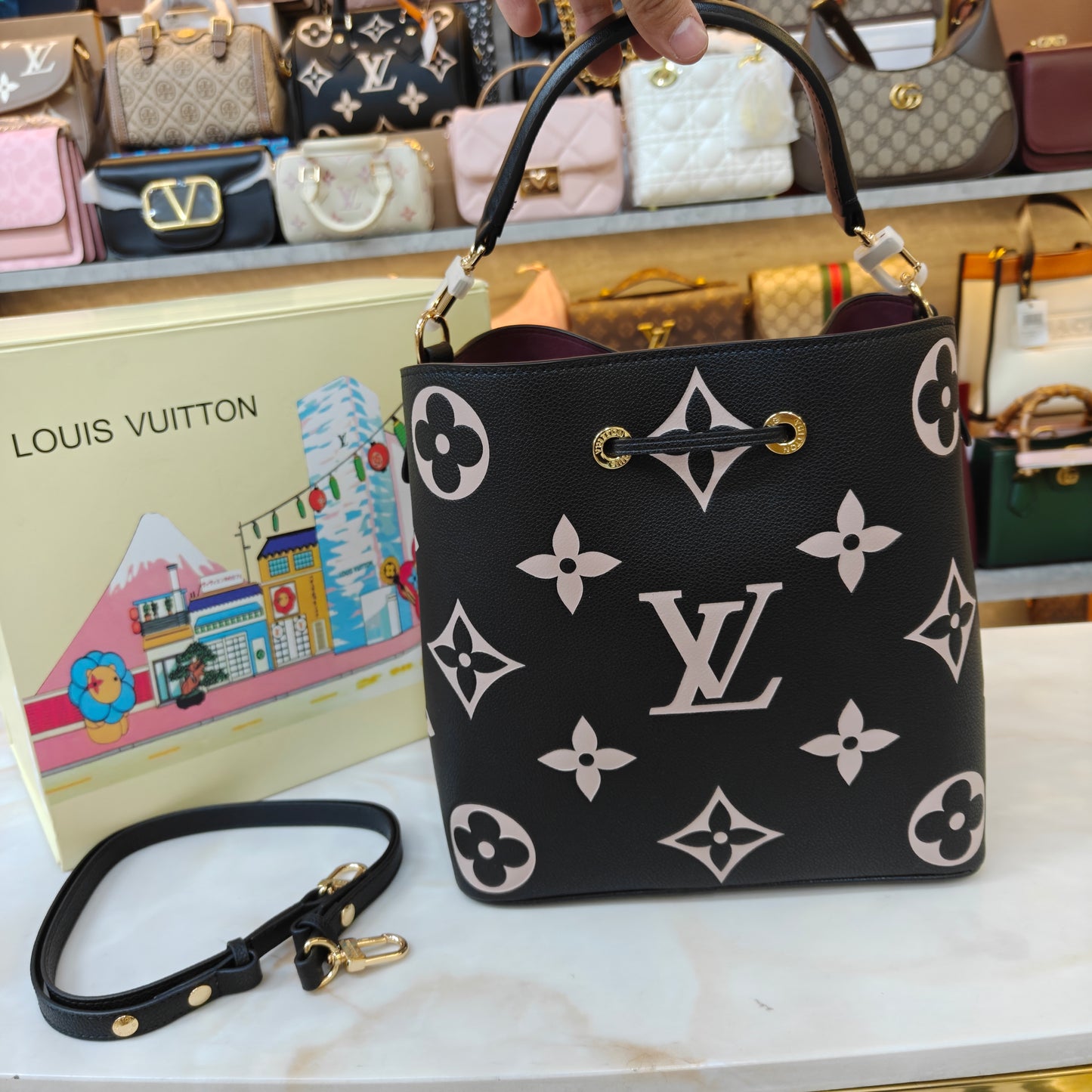 LVN Neo Neo MM - Bucket Bag (Ultra Premium) - Black