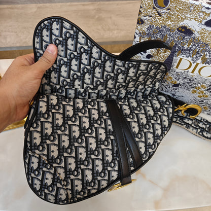 CD - Saddle Bag (Designer Black)