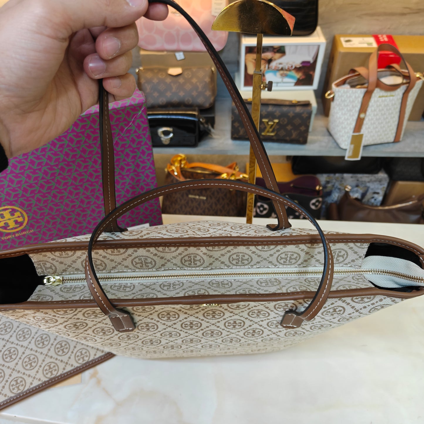 TB88 Tote Bag Ultra Premium with Box - Biege