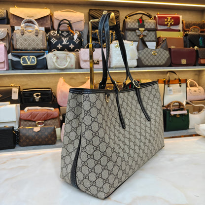 GG Emblem Tote (Ultra Premium) - Black Handle