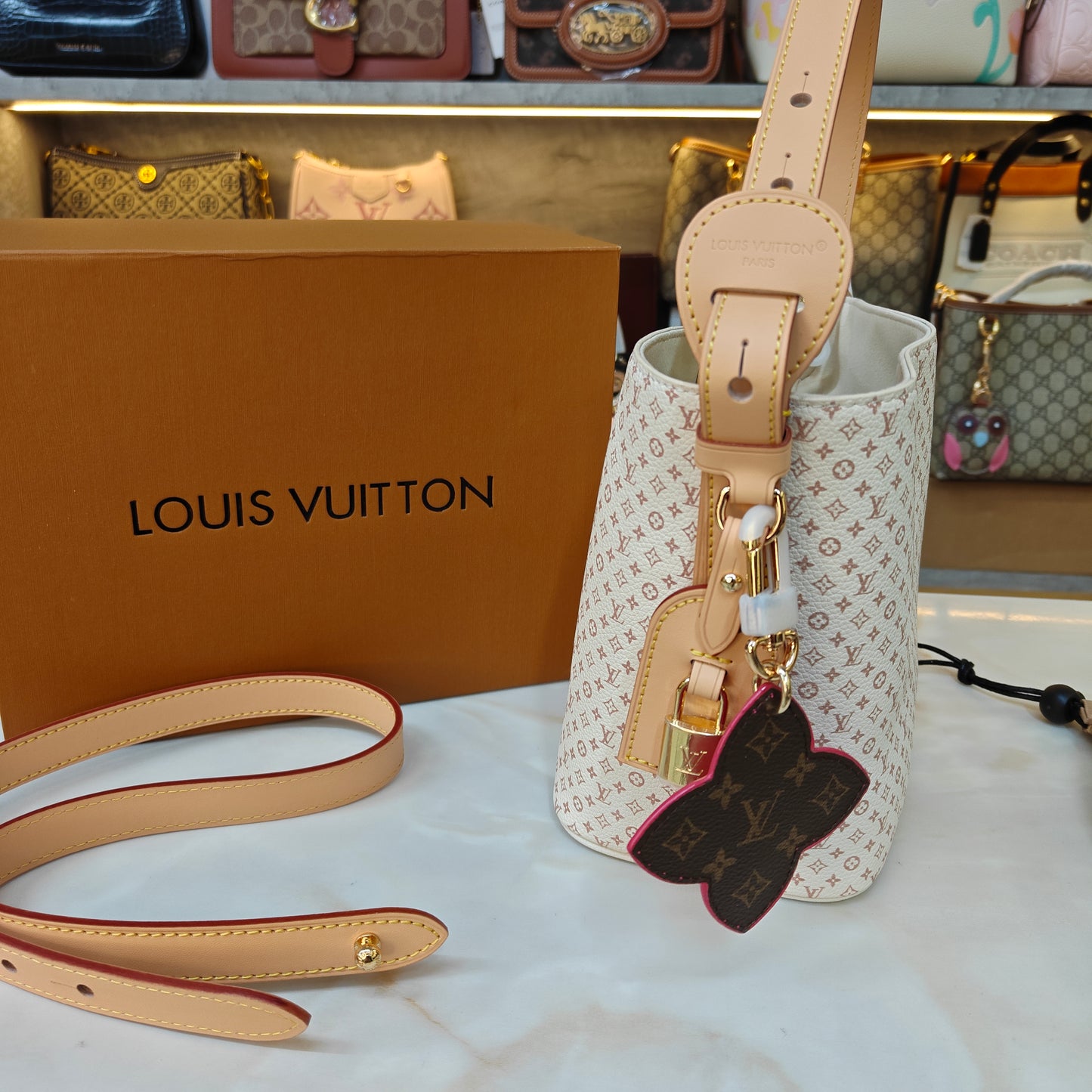 LV9 All in Bucket Bag (Ultra Premium Double Box)