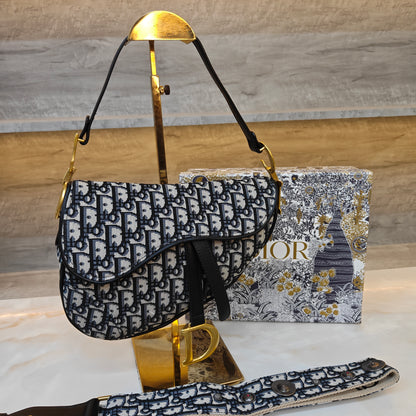 CD - Saddle Bag (Designer Black)