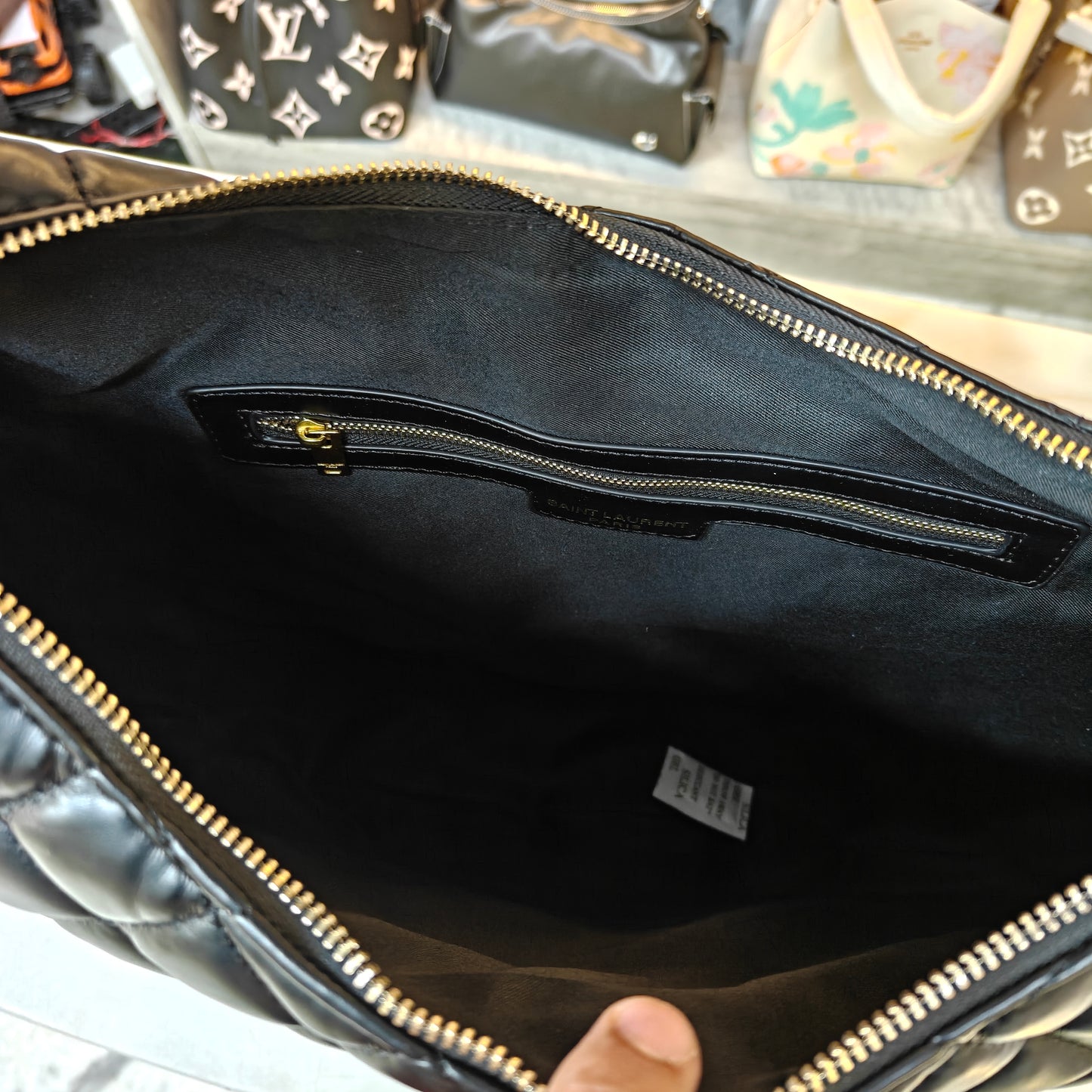 YSL9 Icare Hobo In Quilted Napa Black