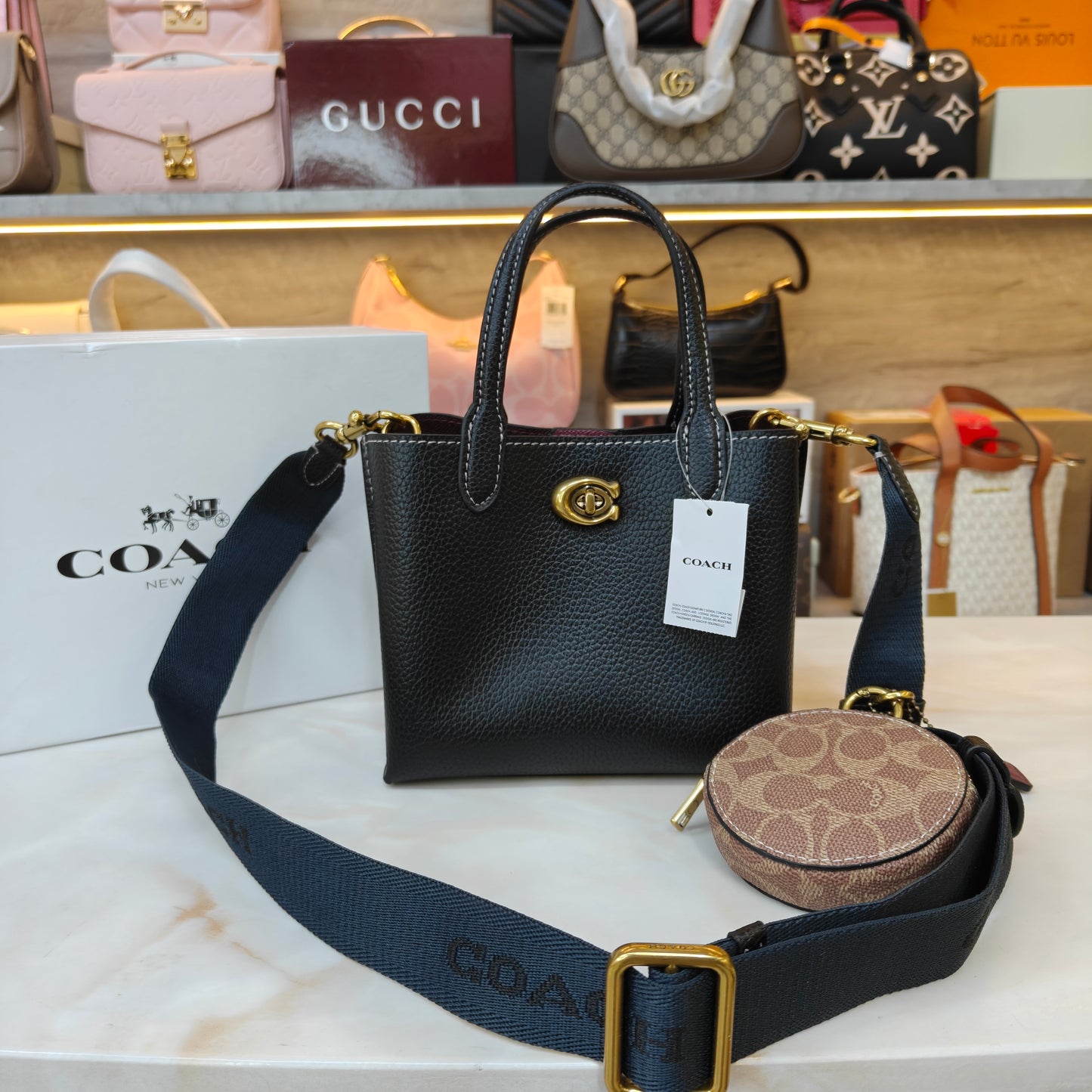 CH Willow 18 Satchel (Ultra Premium) - Black