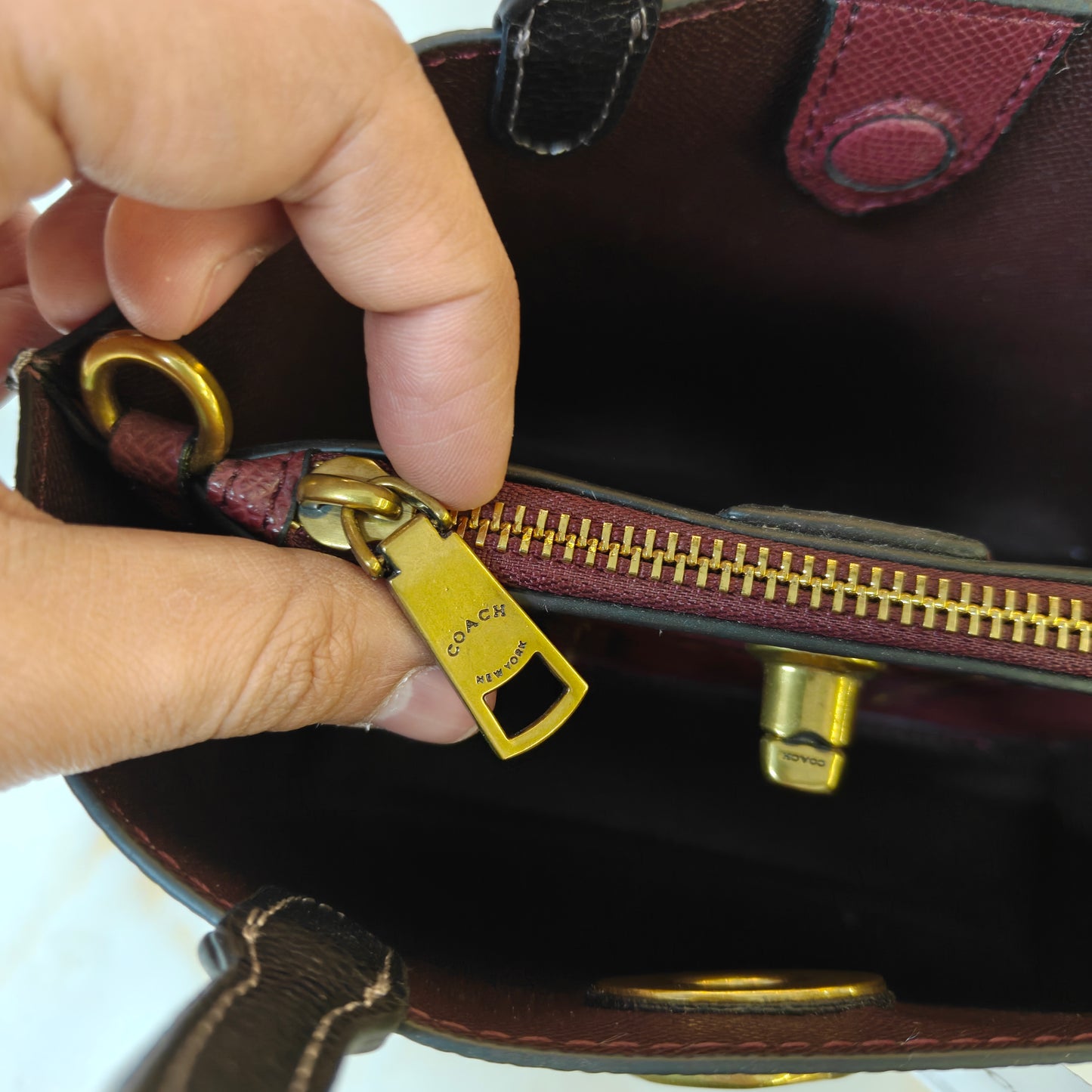 CH Willow 18 Satchel (Ultra Premium) - Black