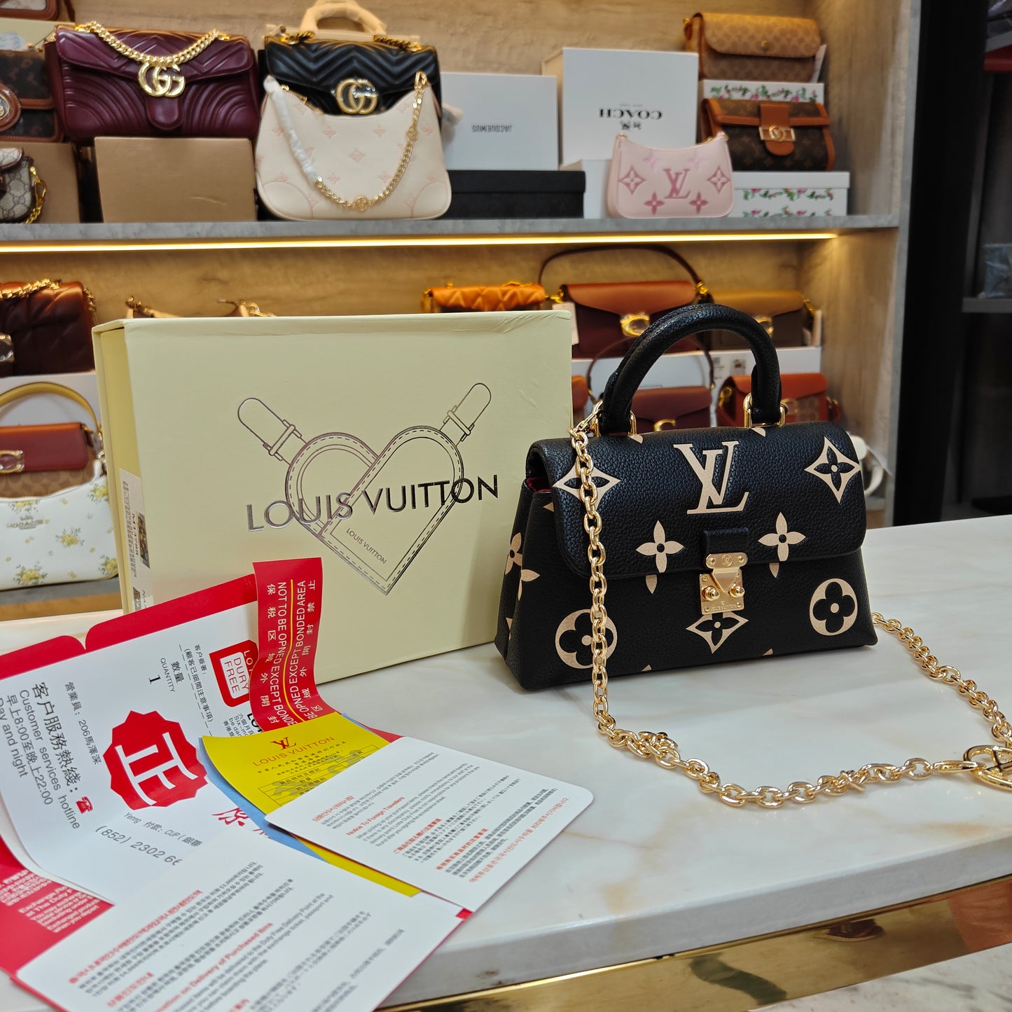 LV Nano - Black (Ultra Premium)
