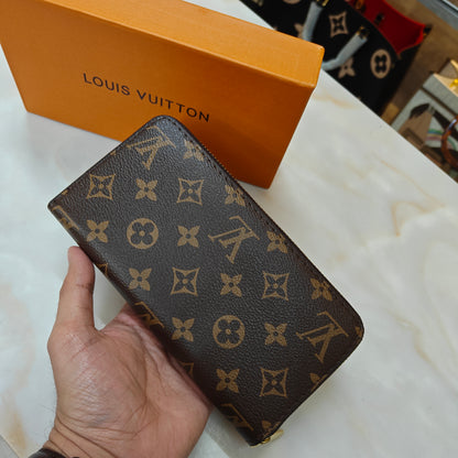 LV Signature Long Wallet