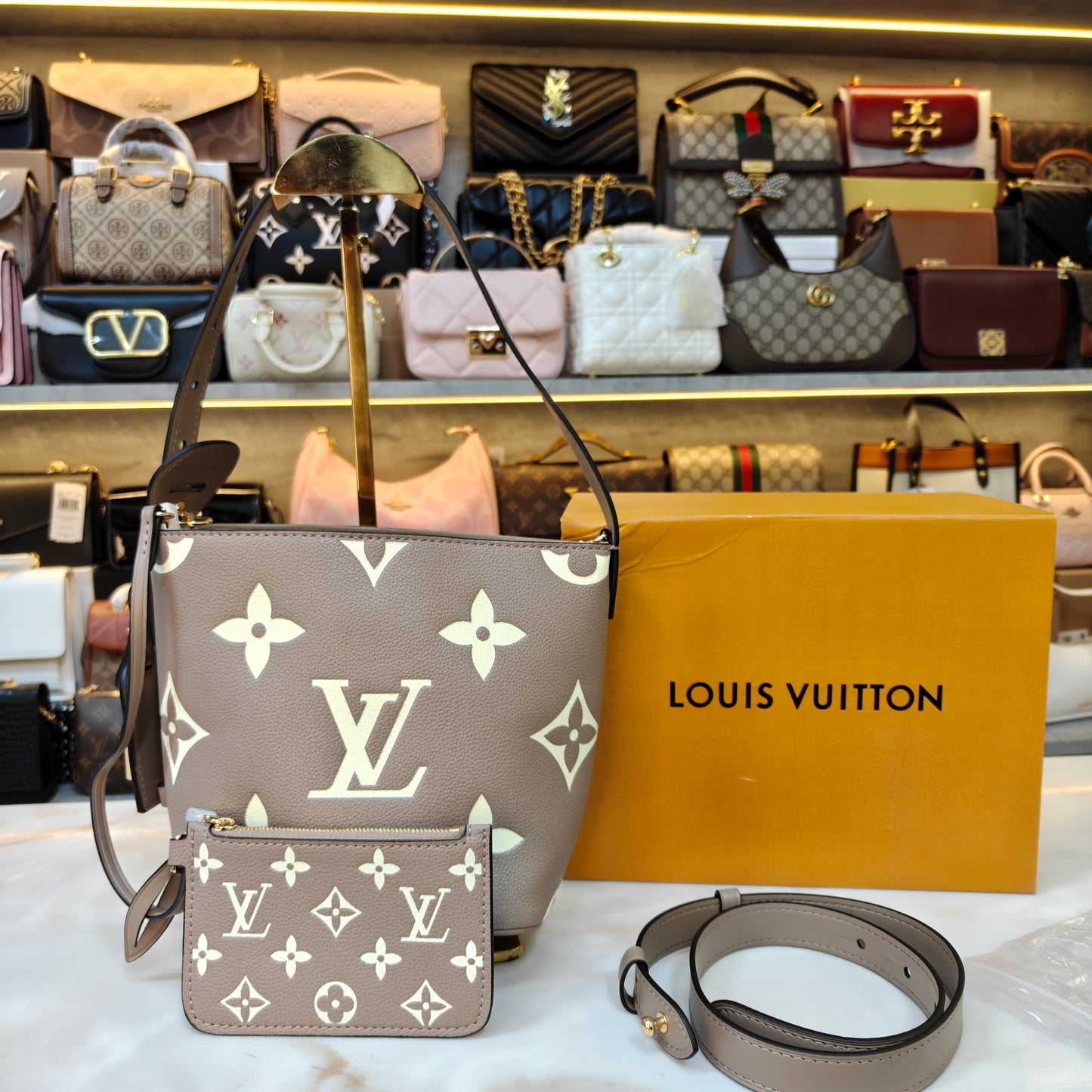 LV All in Bucket Bag (Ultra Premium) Beige