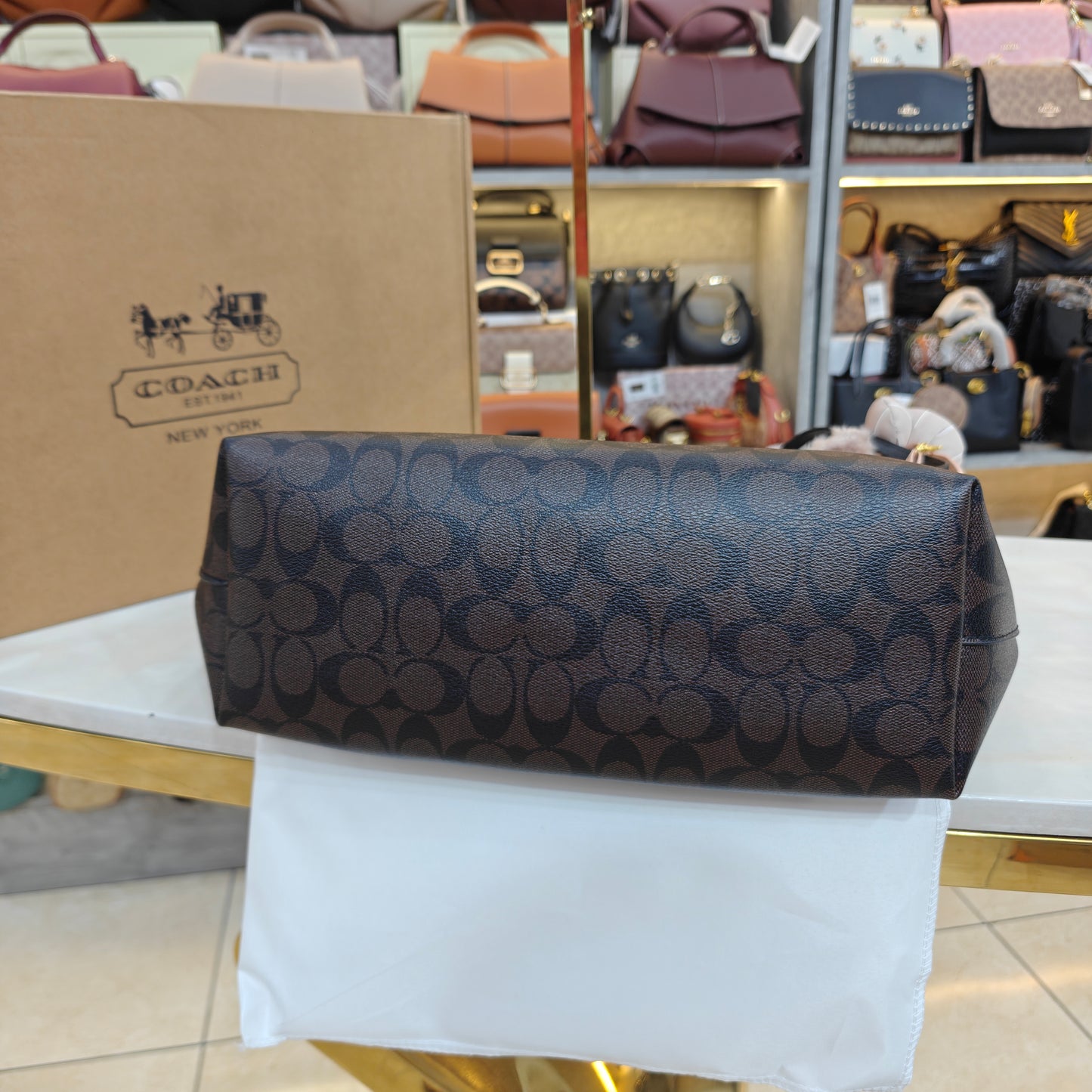 CH - Gallery Medium tote - Coffee