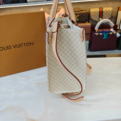 LV On The Go! - Medium Size (Ultra Premium)