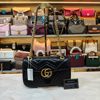 GG Marmont Medium Size (Black)