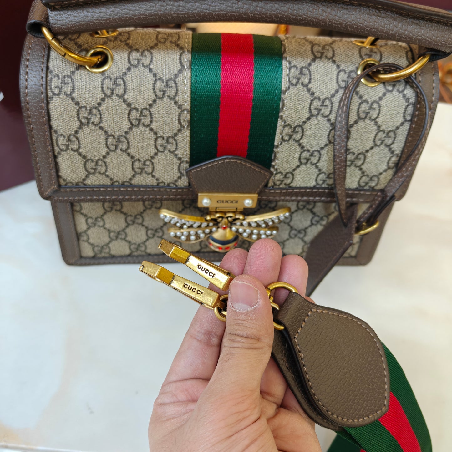 GG Bee (Ultra Premium)