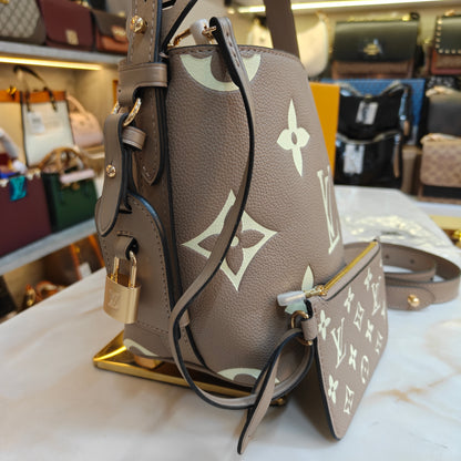 LV All in Bucket Bag (Ultra Premium) Beige