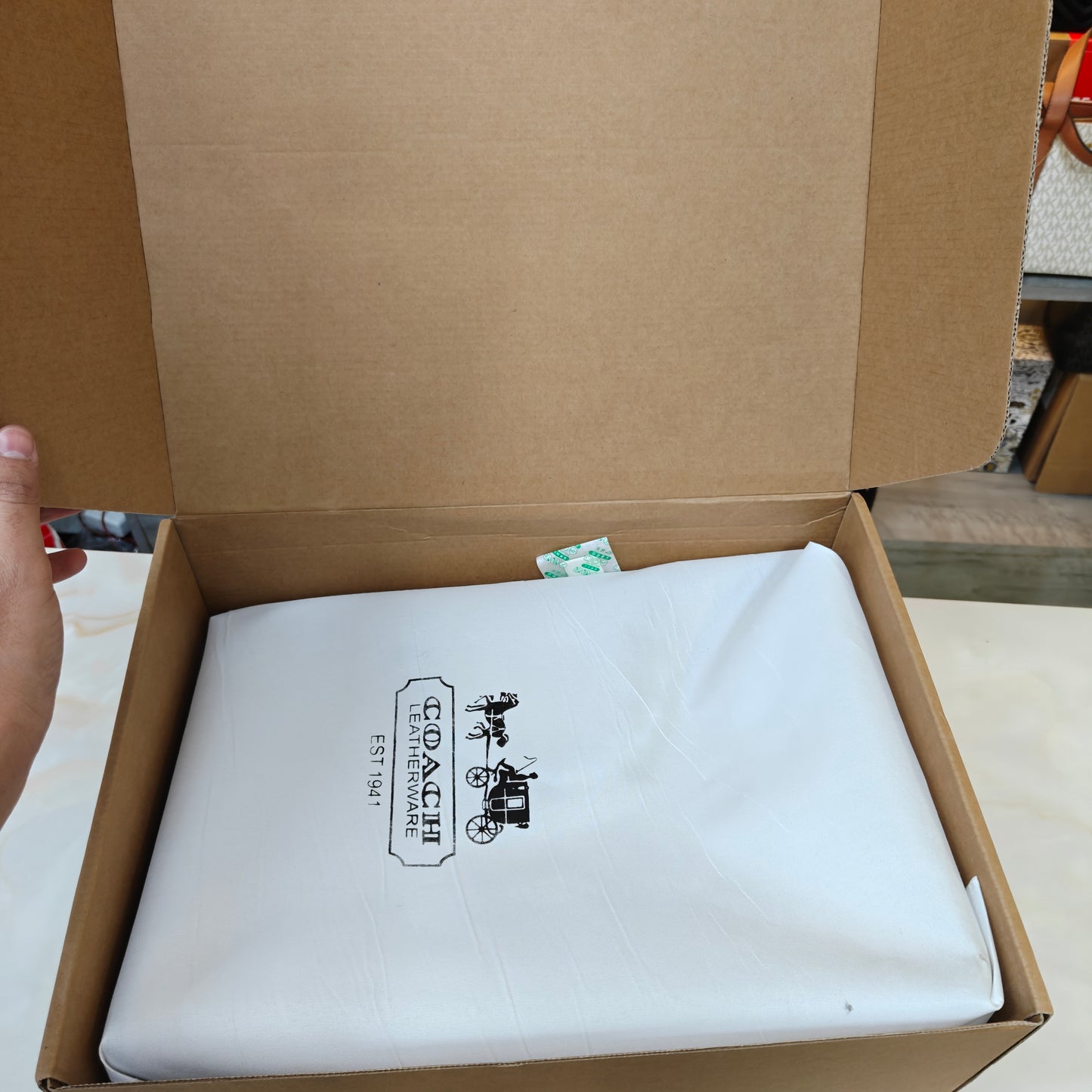 CH Maggie Tote Bag Ultra Premium with Box (Pink with Brown Handle)