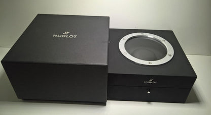 HB Futuristic multi-layered Geometric dial