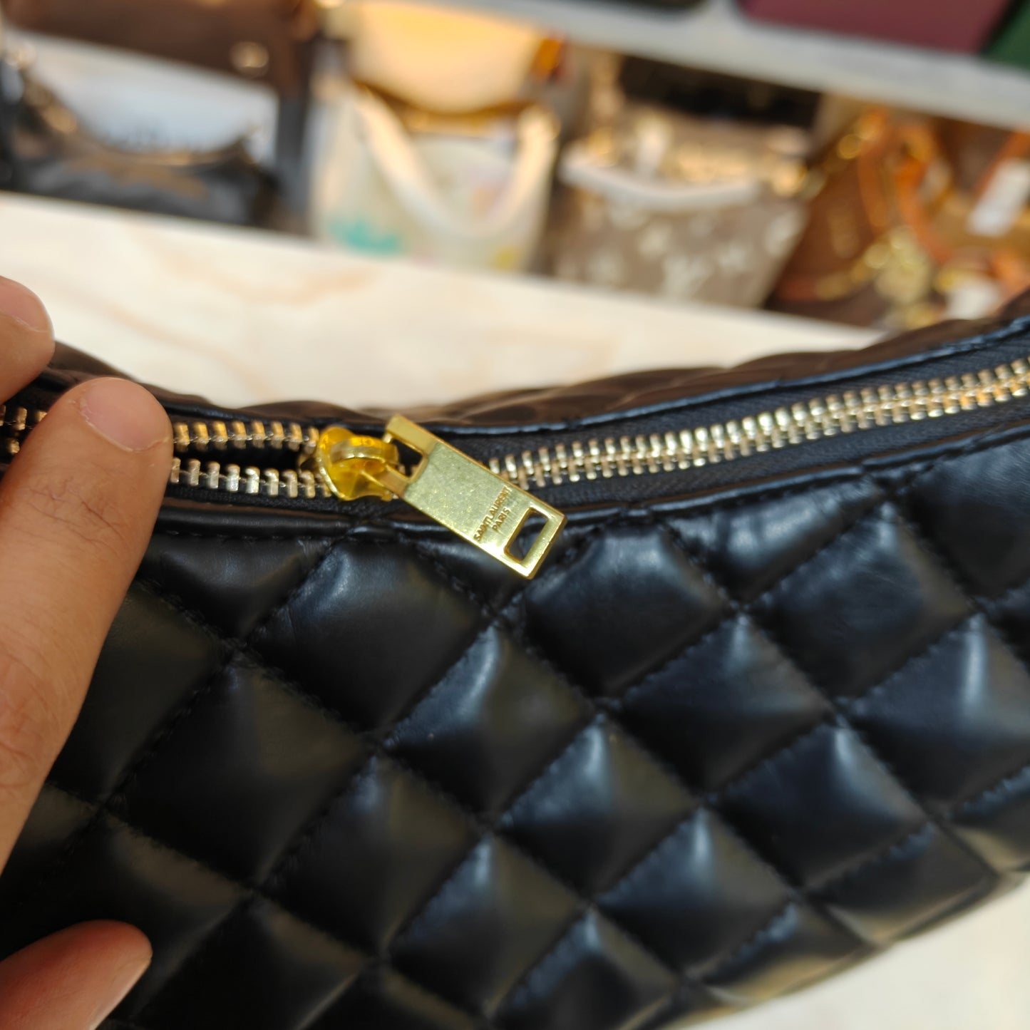 YSL9 Icare Hobo In Quilted Napa Black