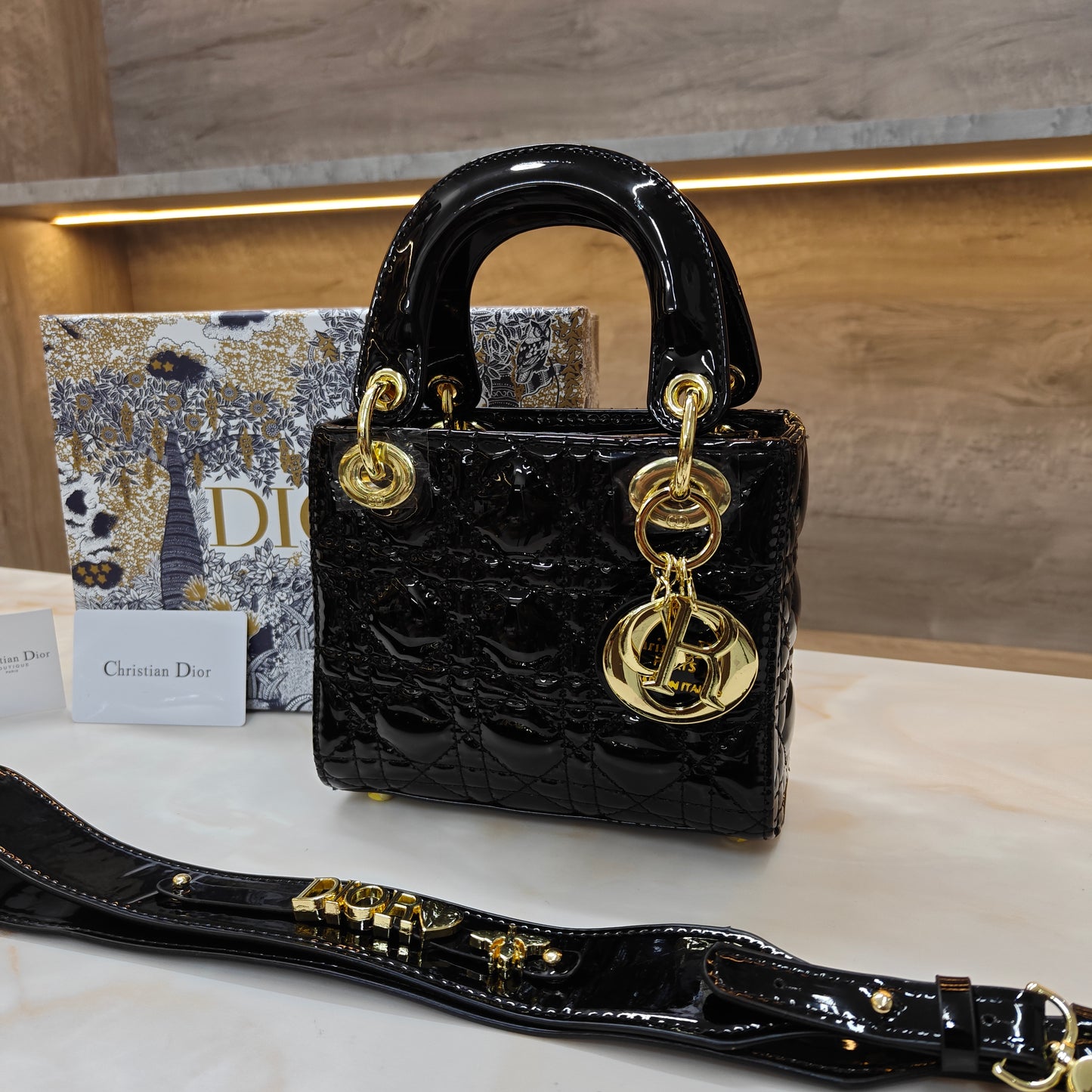 CD - Mini Lady (Glossy Black)