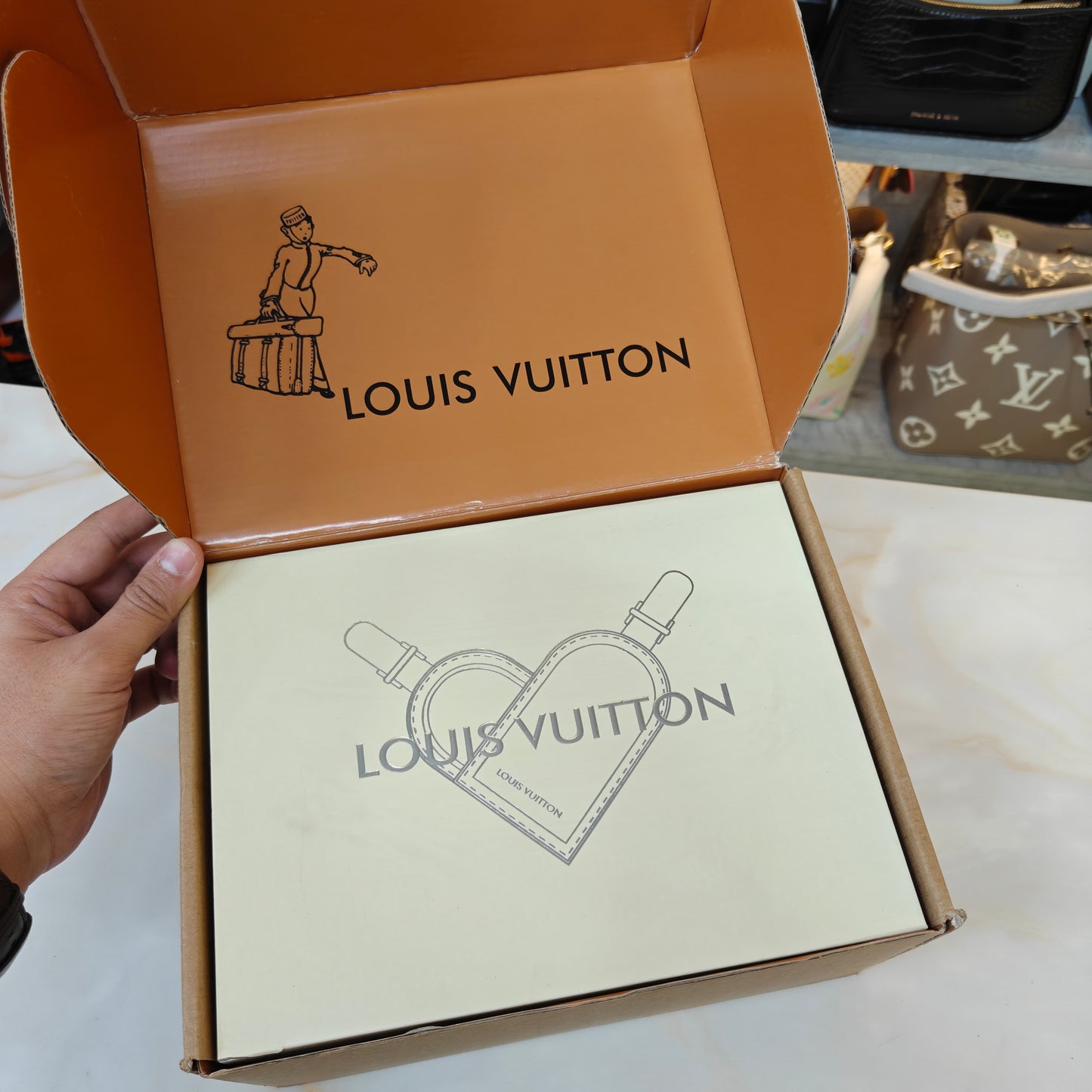 LV559 Shoulder/Sling Bag - Ultra Premium Double Box (Pink)