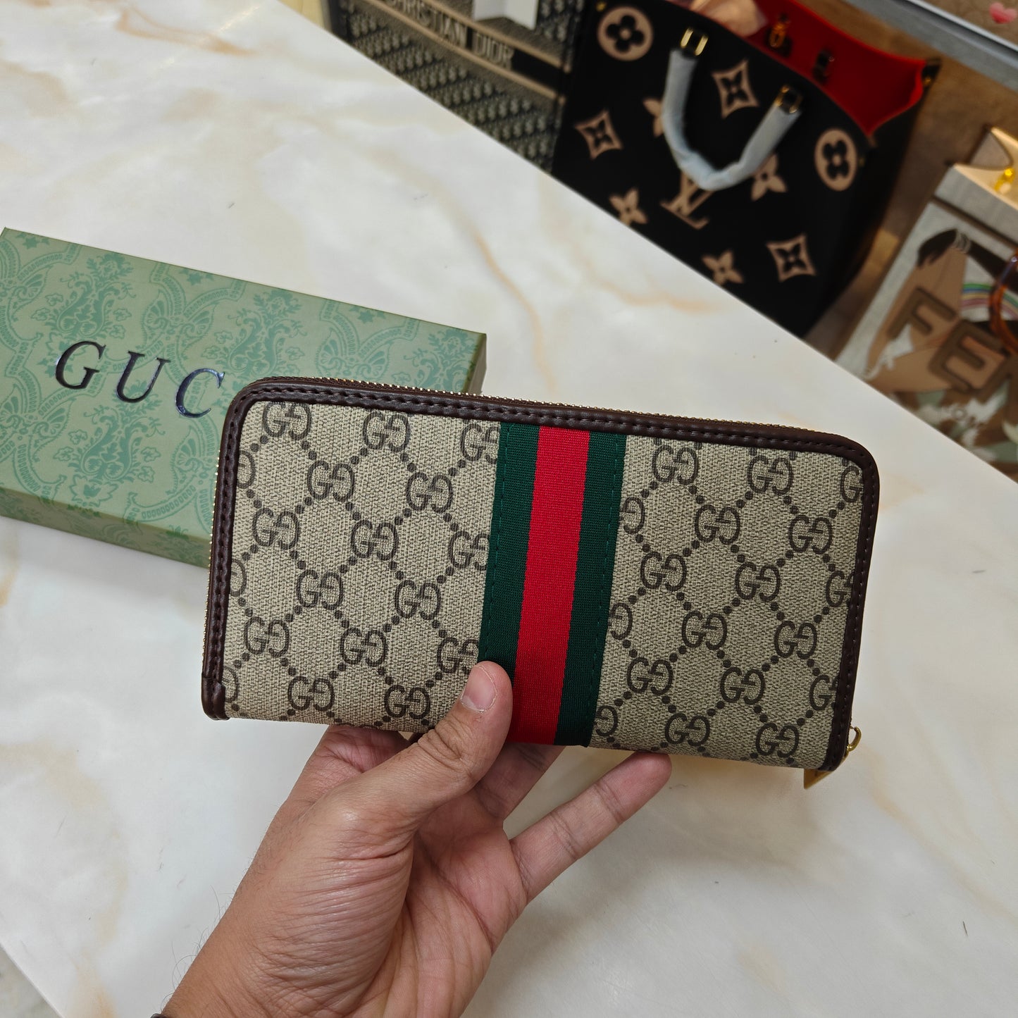 GG Signature Wallet - Long