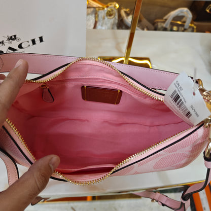 CH Teri Hobo (Ultra Premium)