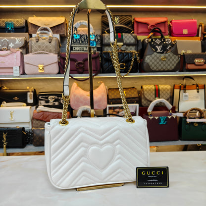 GG Marmont Medium Size (White)