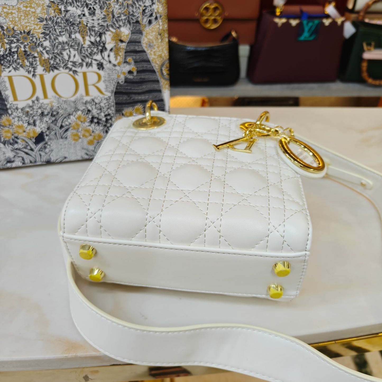 CD - Lady Mini (White)