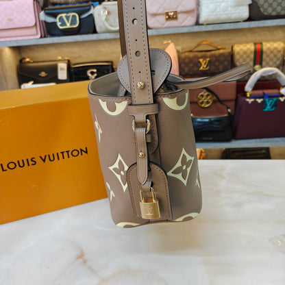 LV All in Bucket Bag (Ultra Premium) Beige