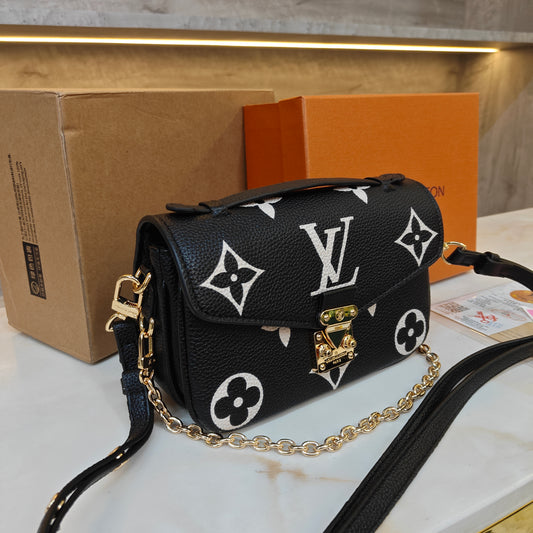 LV559 - Shoulder - Black Ultra Premium Double Box