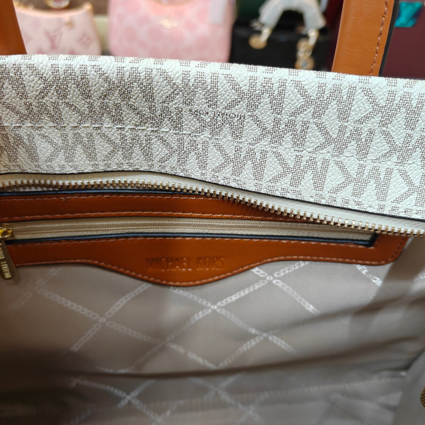Mk Mirella Tote - Tan White
