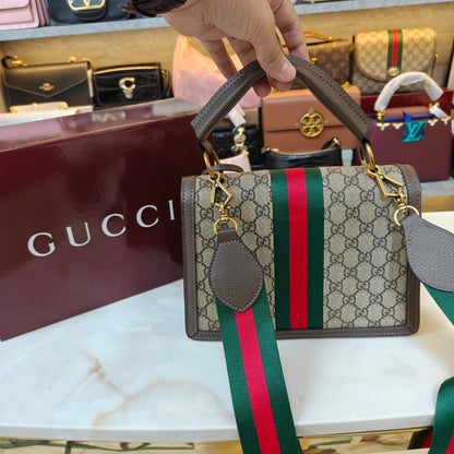 GG Bee (Ultra Premium)