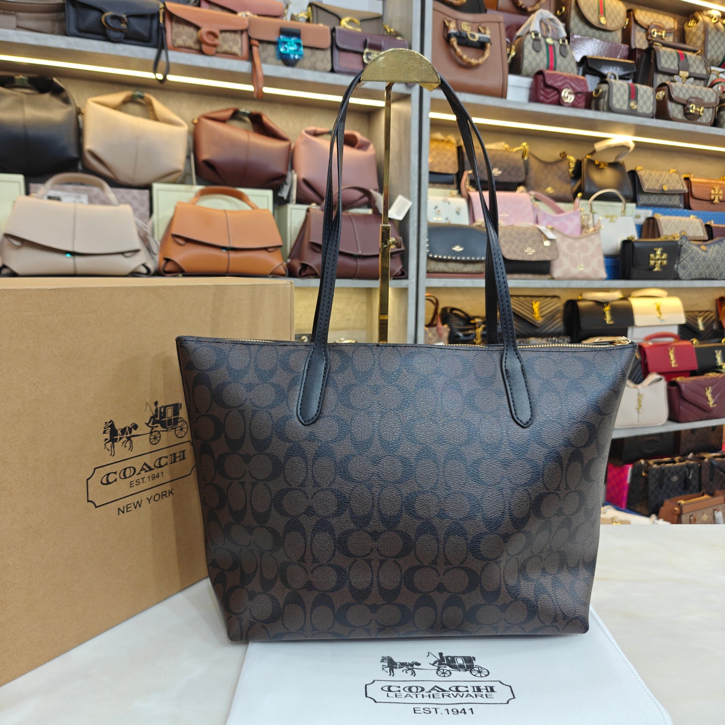 CH - Gallery Medium tote - Coffee