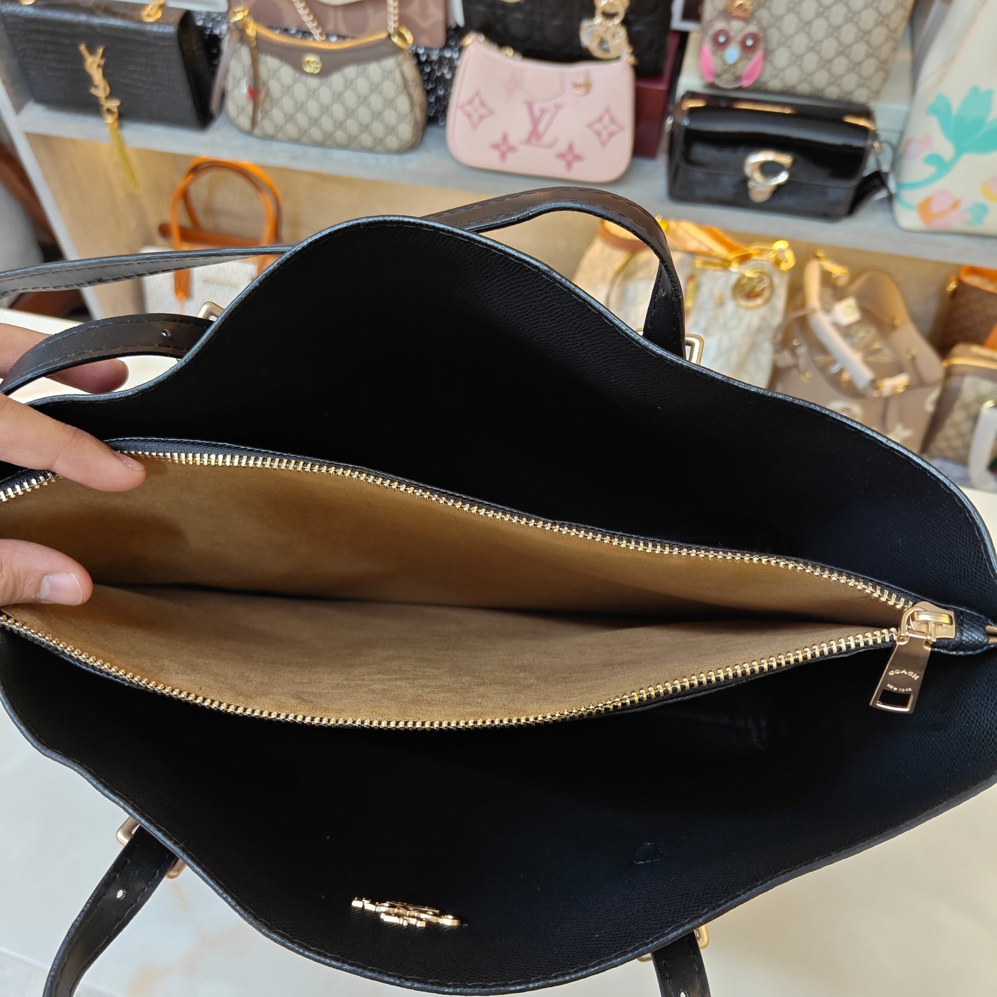 CH Mollie 3 Partition Tote Bag - Coffee