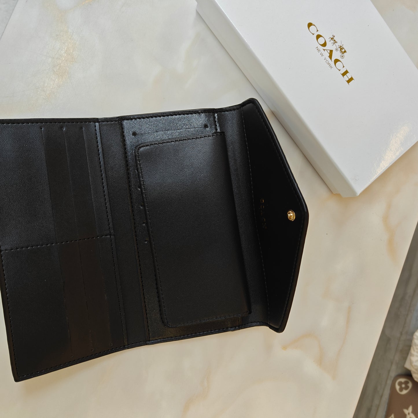 CH Long Wallet - Black Apricot