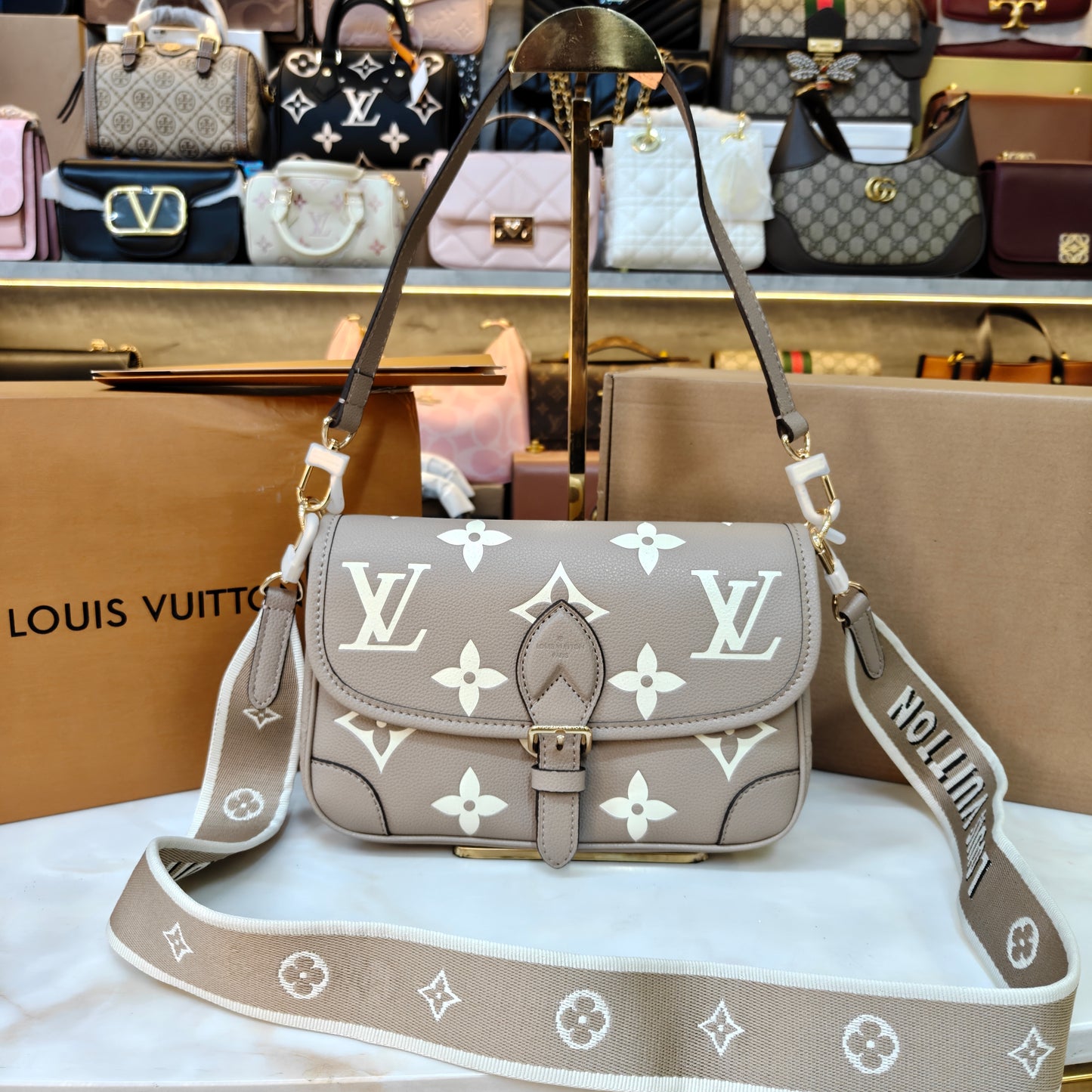 LV Diane Sling/Shoulder Bag -Ultra Premium Double Box (Beige)