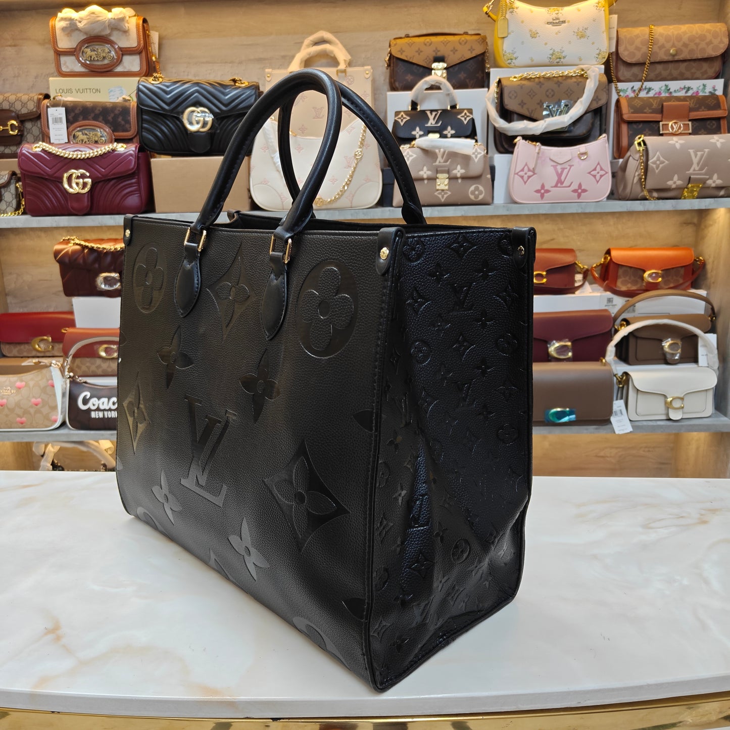 LV OTG (Large 41cm) - Black
